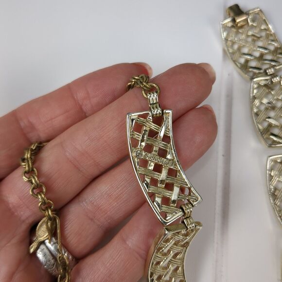 Vintage Sarah Coventry Signed Necklace Bracelet Earrings Set 1960s Basket Weave - Picture 10 of 11